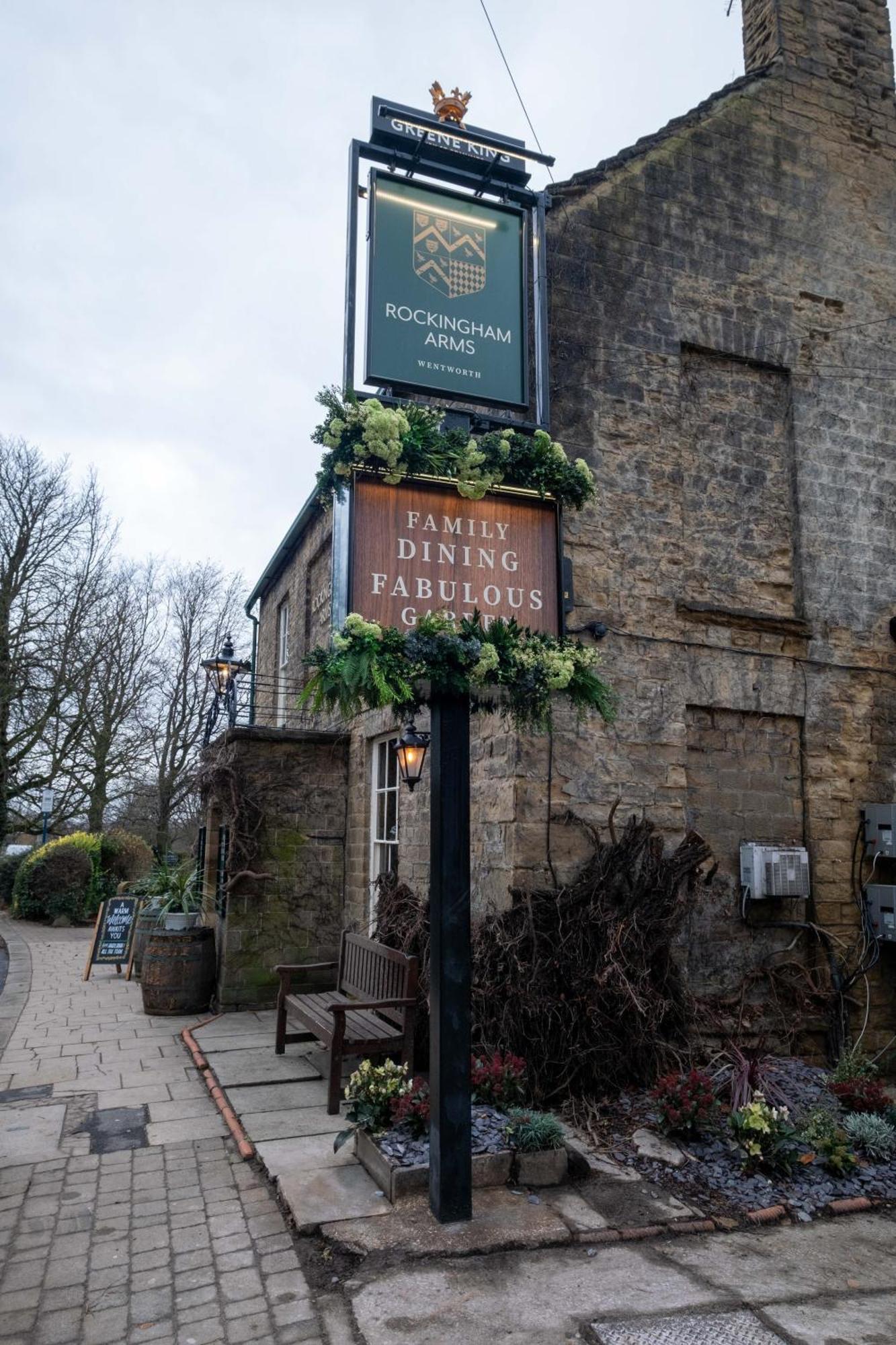 Rockingham Arms By Greene King Inns Wentworth (South Yorkshire) Exterior foto